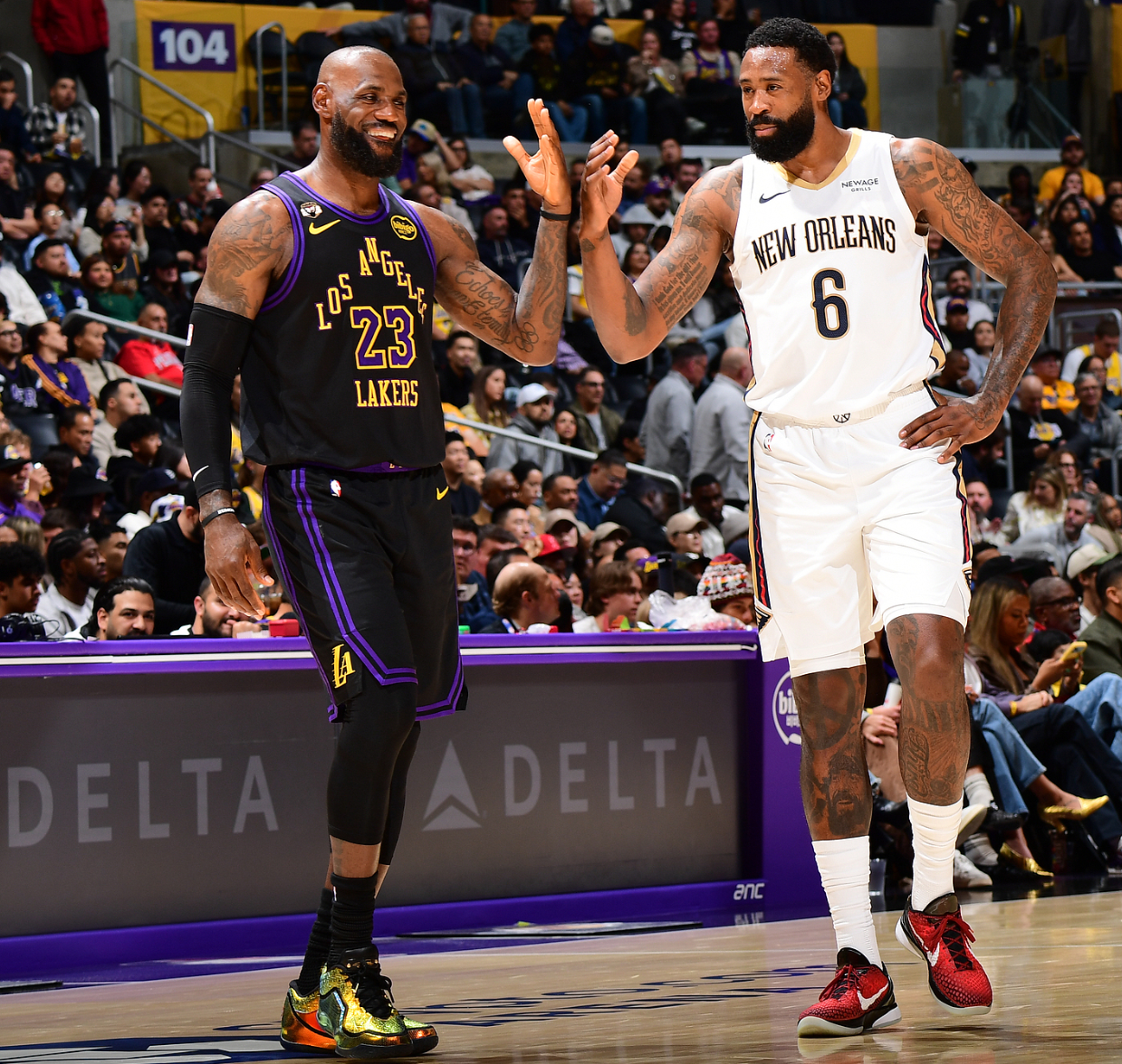 欧博abg登录入口-轰21+7+7延续纪录！41岁詹皇助湖人取三连胜 放弃刷分一幕显格局